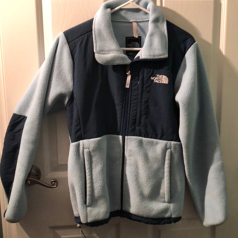 Light blue women’s north face M